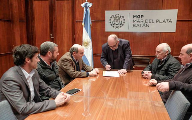La comuna realizó una nueva oferta salarial a los municipales