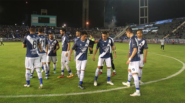 Alvarado dejó pasar una buena chance y solo igualó frente a Defensores