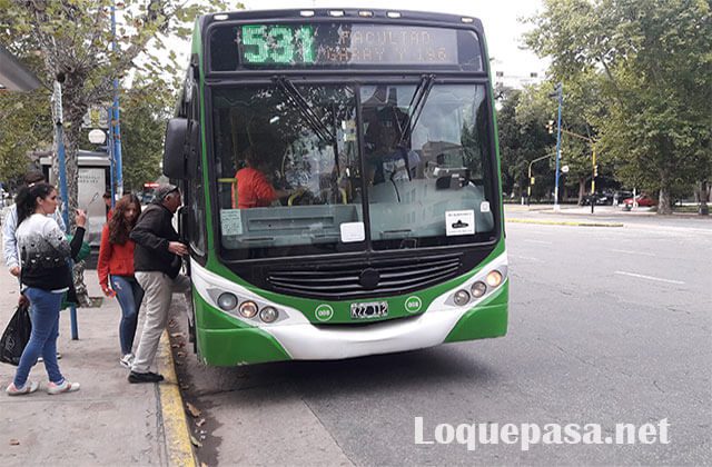La UTA pide a empresas una recomposición salarial del 20%