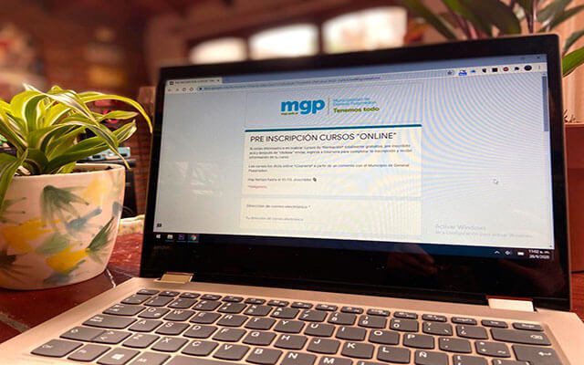 La Municipalidad pone a disposición más de 300 cursos gratuitos y online