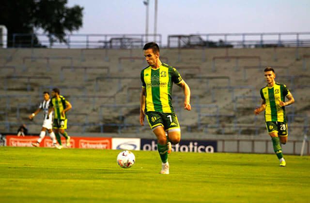 Aldosivi tuvo otro partido para el olvido y perdió ante Central Córdoba