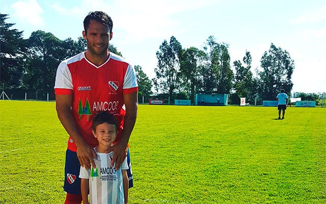 Goles rojos como un corazón