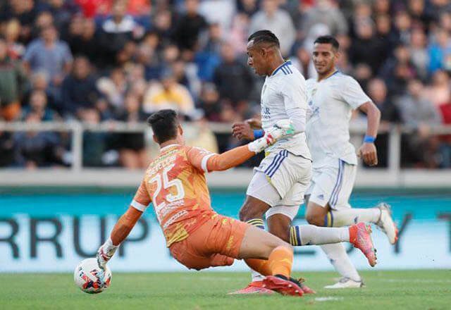 Boca venció a Aldosivi con un doblete de Villa