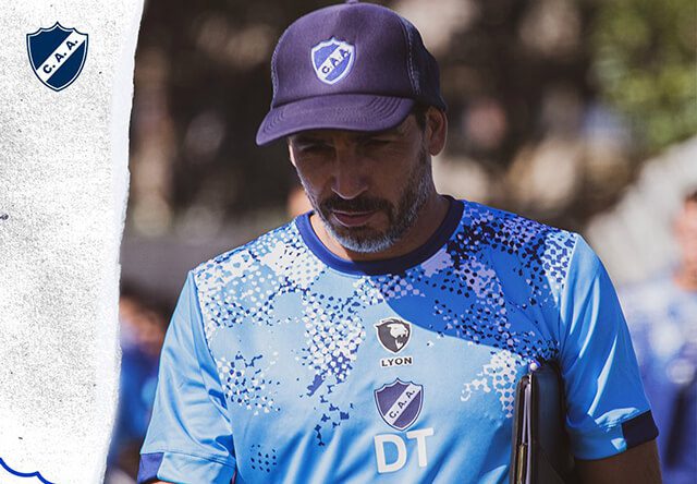 Gastón Coyette dejó de ser el Director Técnico de Alvarado