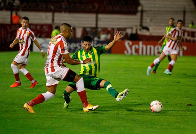 Aldosivi no jugó bien y perdió ante Barracas
