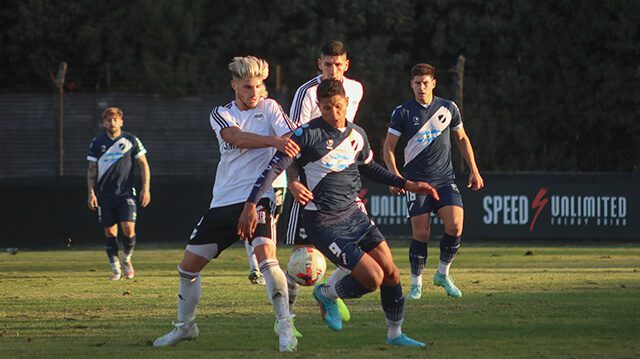 Otra derrota para Alvarado: perdió 3 a 0 con Deportivo Riestra