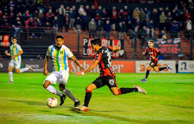 Aldosivi perdió, sigue sin sumar y se complica con el descenso