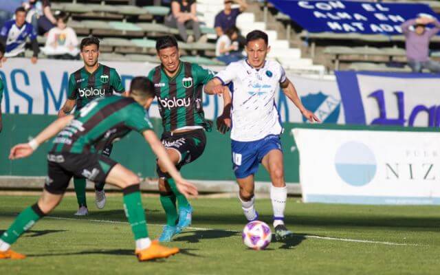 Alvarado no pudo con Nueva Chicago y empató sin goles de local