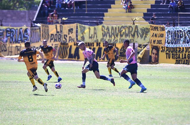 Alvarado empató sin goles en su visita a Santiago del Estero