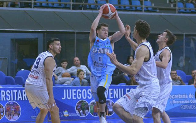 Peñarol se quedó en el final y perdió ante La Unión en Formosa
