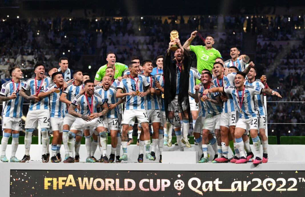 Con Dibu como héroe, Argentina es campeón del mundo