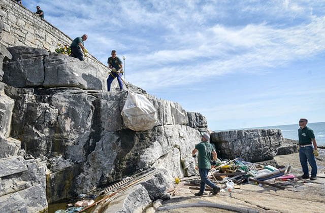 Retiraron 14 toneladas de basura en la zona de Playa Chica