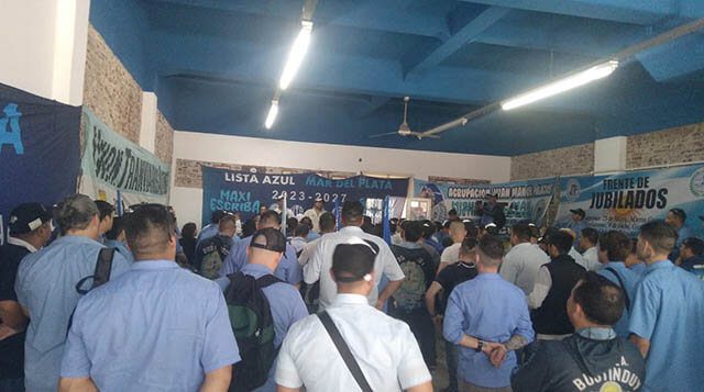 La justicia dictó una cautelar para que la oposición asuma la conducción de la UTA local