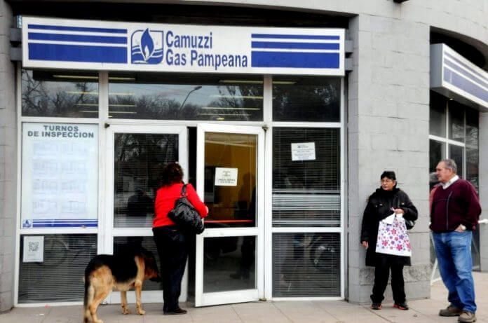 Denunciaron que Camuzzi “viene realizando un recorte encubierto del personal”