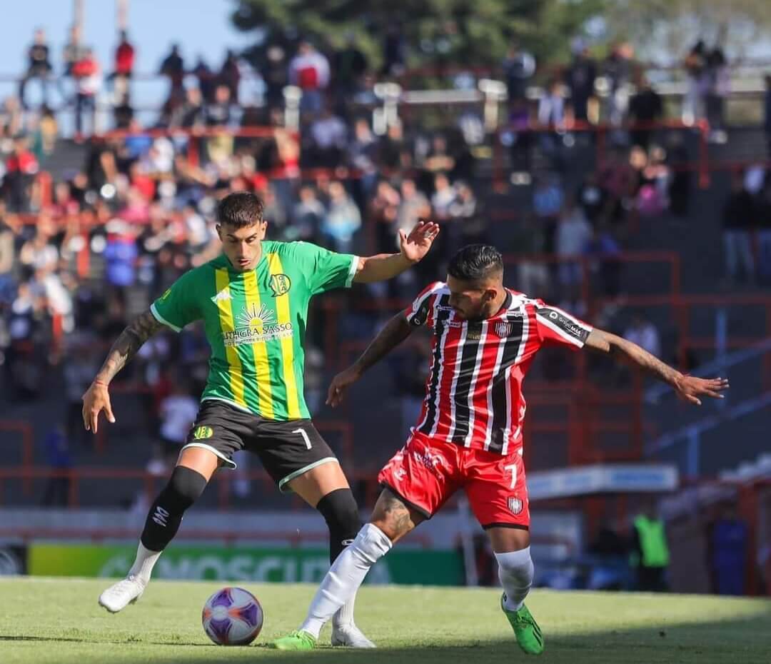 Aldosivi perdió ante Chacarita en el Minella