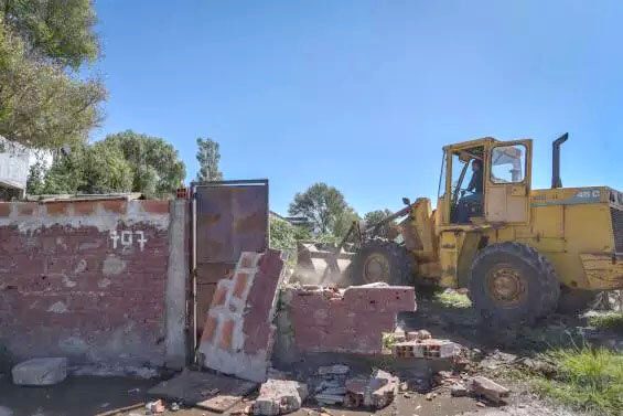 El Municipio demolió más de cuarenta casillas abandonadas en el Puerto