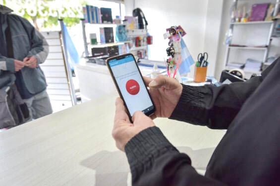 El Municipio implementa una aplicación móvil para los botones de alerta