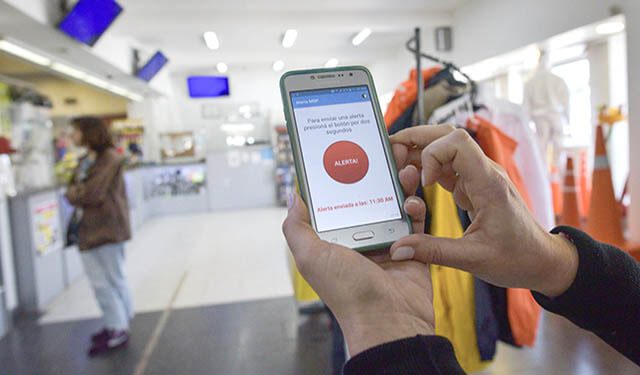 El Municipio ya entregó 500 botones de alerta y conectó más de 620 cámaras privadas al COM