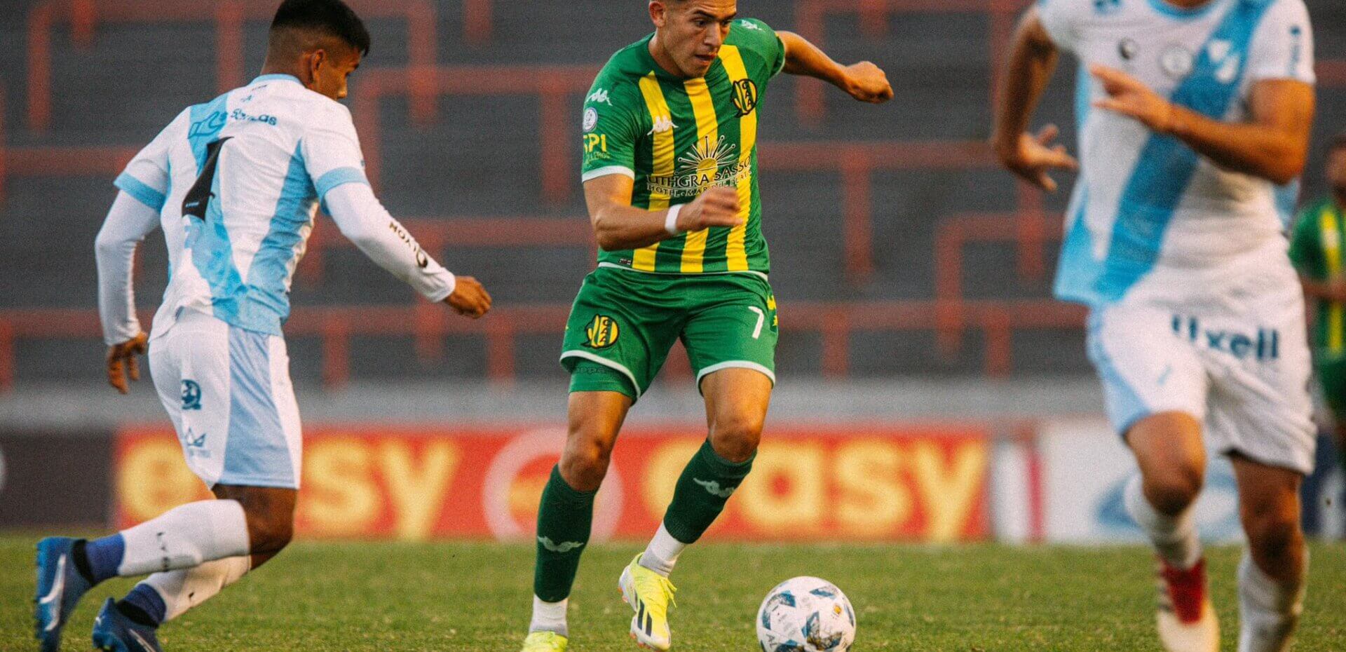 Aldosivi volvió a dejar puntos en el Minella: 1 a 1 ante Temperley