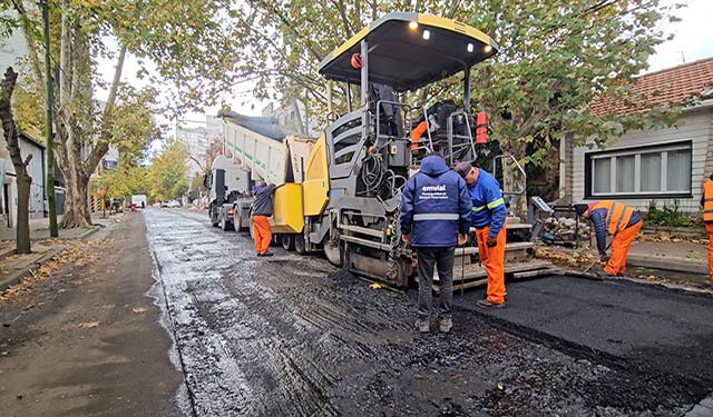 El municipio informó que avanzan las obras viales en distintos puntos de la ciudad