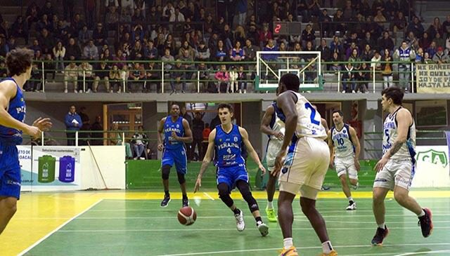 Peñarol y otro triunfo clave para seguir acercándose a los playoffs