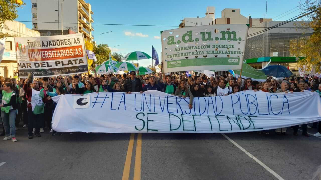 Trabajadores no docentes universitarios realizarán un paro el próximo lunes