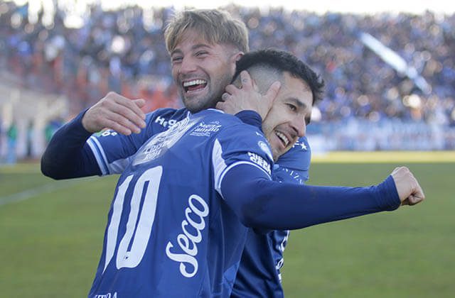 Gran triunfo de Alvarado para meterse en el reducido