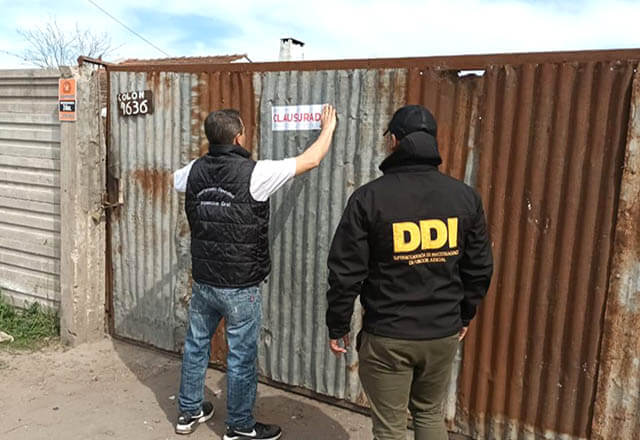 Clausuran chatarrería en Colón al 9600 por falta de habilitación y medidas de seguridad