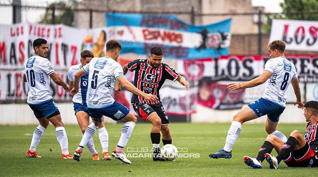 Alvarado cayó ante Chacarita y quedó lejos del reducido