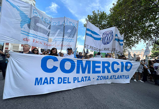 Empleados de Comercio moviliza y para por mejoras salariales y paritarias libres