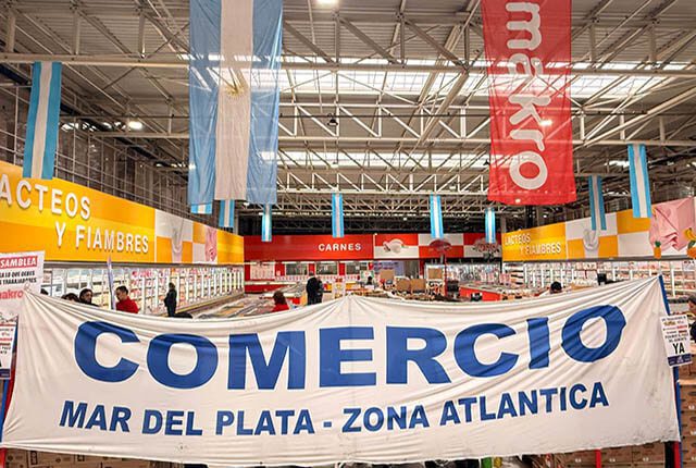 Empleados de comercio protestan en mayoristas por incumplimiento del acuerdo paritario y amenazan con profundizar las medidas
