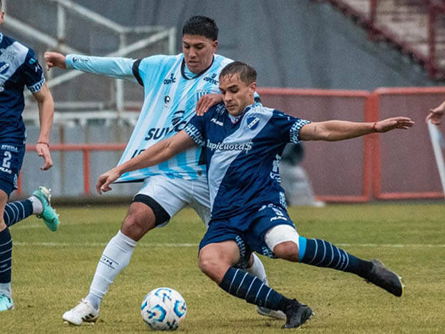 Dura derrota de Alvarado en el Minella