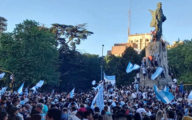 Milei anunció que declarará feriado el día que los jugadores de la Selección decidan festejar el subcampeonato en el Mundial