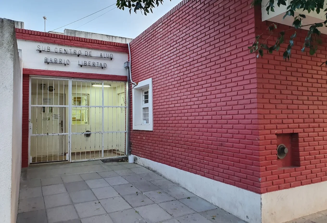 Acción Marplatense presentó un proyecto para que el Municipio informe por la reducción de servicios en el CAPS Libertad