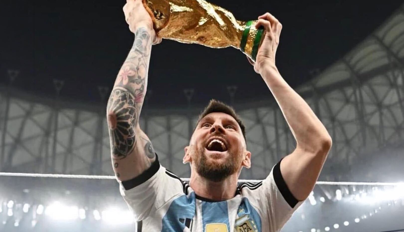 Aldosivi homenajeó a Messi: “Muchas gracias capitán”